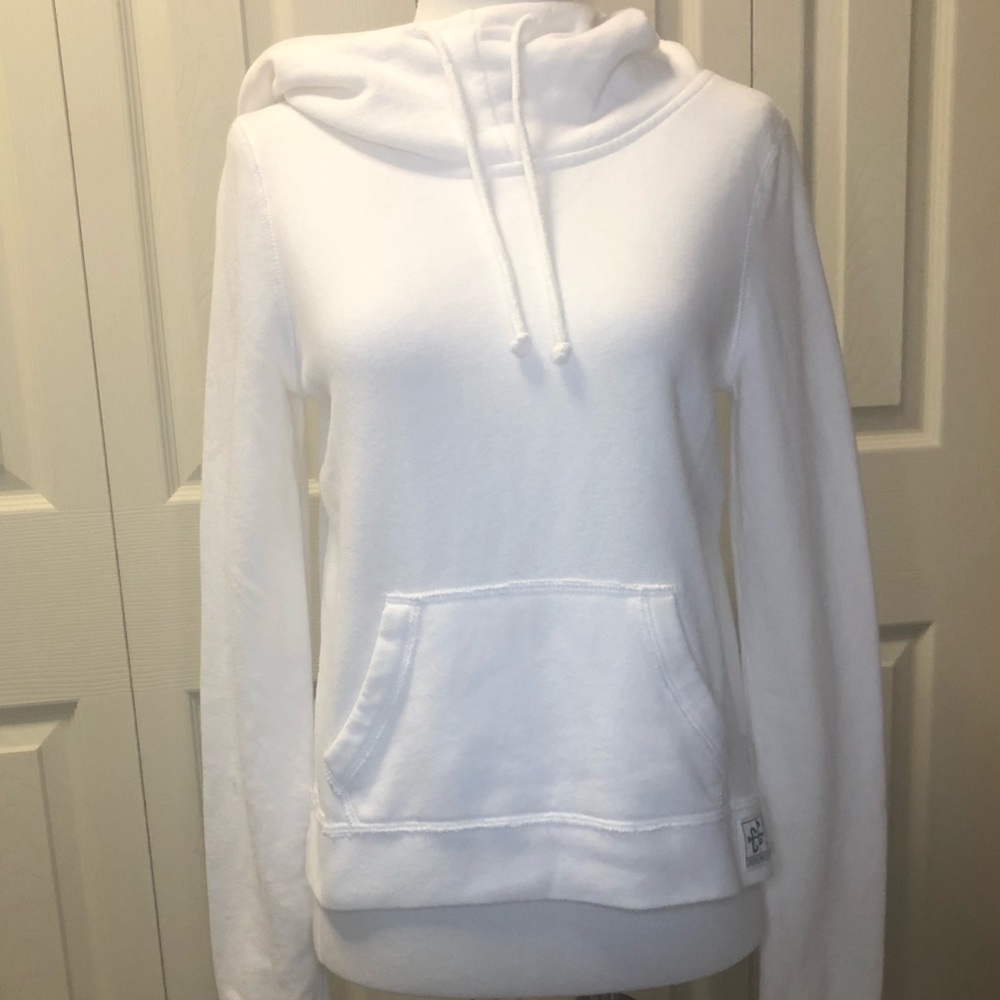 Women’s Abercrombie and Fitch Hoodie NWT